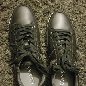 Men's Guess sneakers, black, size 9